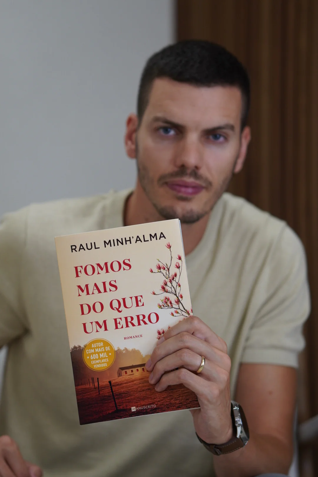 Fomos Mais Do Que Um Erro - Image 2